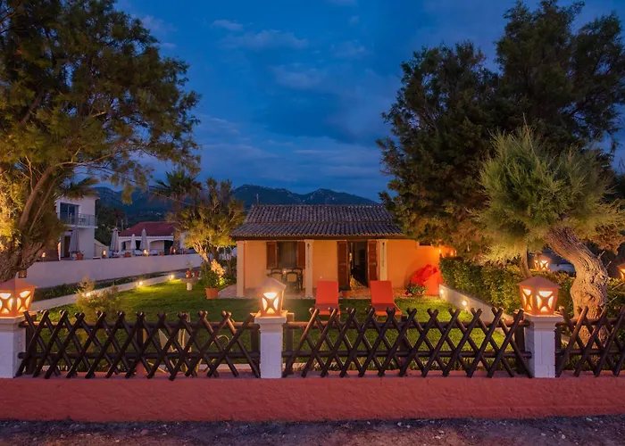Villa Yiannitsis - Sunset By The Sea, Acharavi Beach