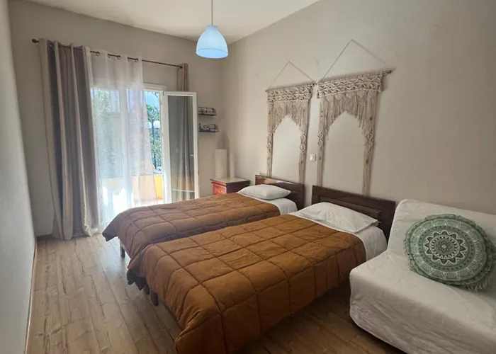 Olive Garden Studios & Apartments